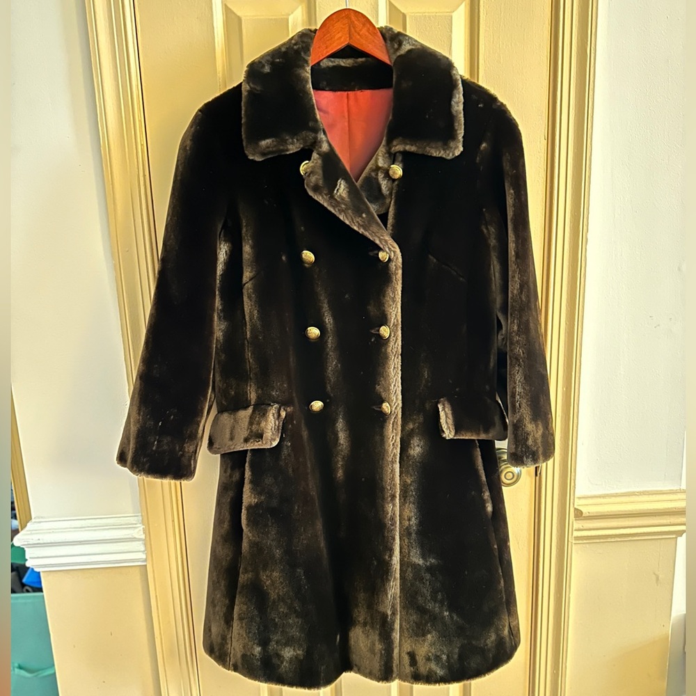 Luxurious Vintage Double-Breasted Chocolate Brown Faux Fur Teddy Coat W/P-S - Picture 6 of 11